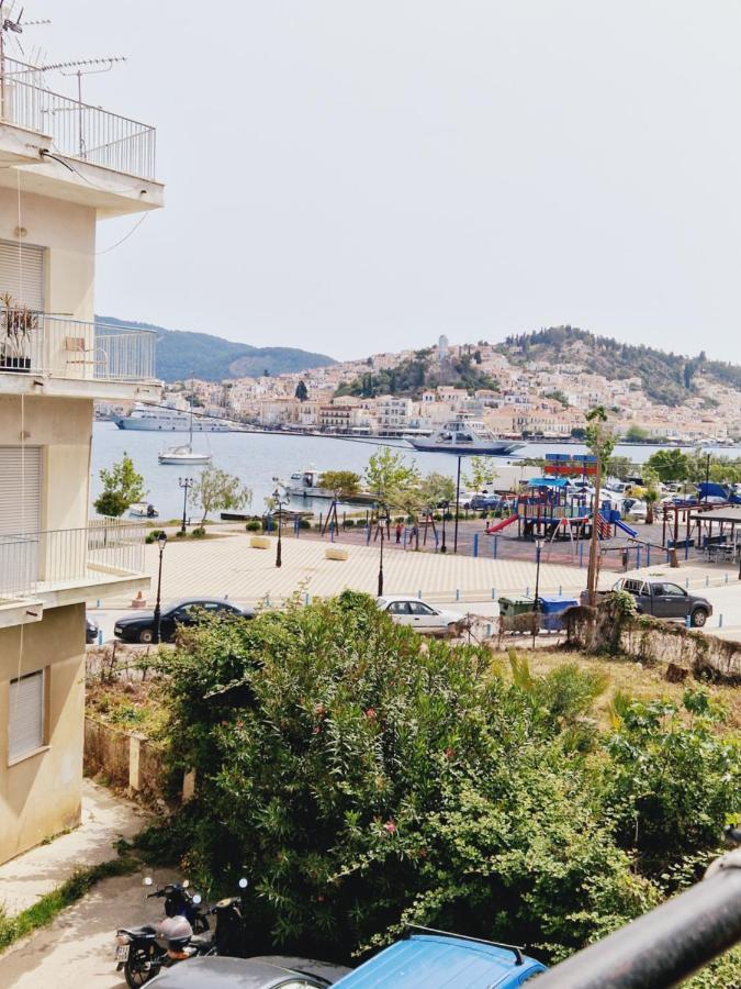 Saronic View * Galatás